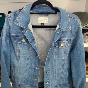 Universal thread Jean jacket